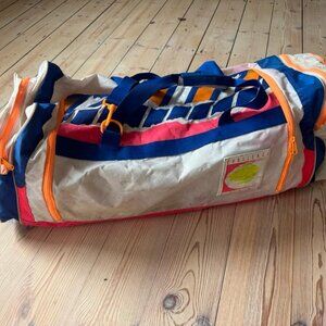 1991 Nike Chllenge Court duffel bag ultramarine.